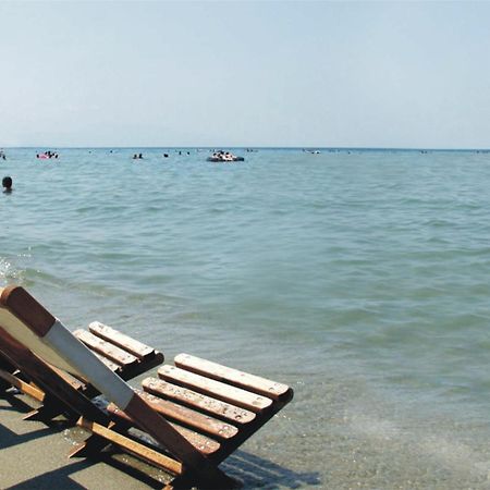 Hotel Platon Beach Олимпиаки-Акти Экстерьер фото