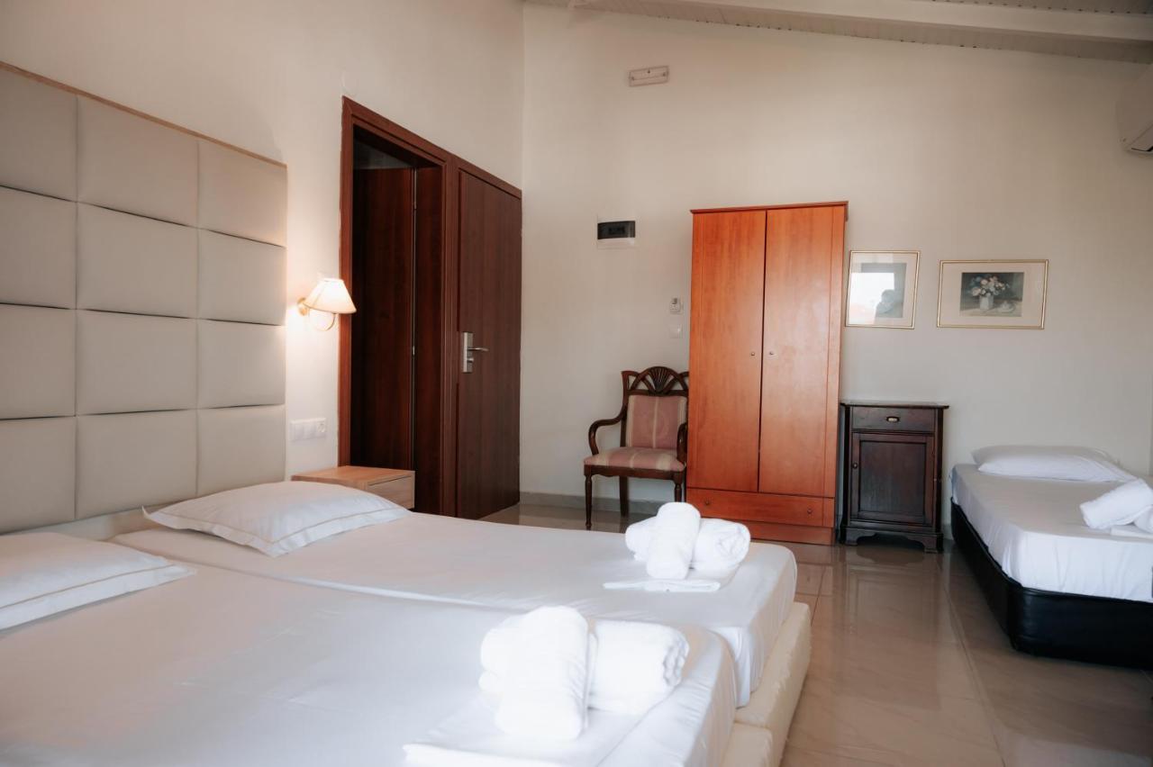 Hotel Platon Beach Олимпиаки-Акти Экстерьер фото