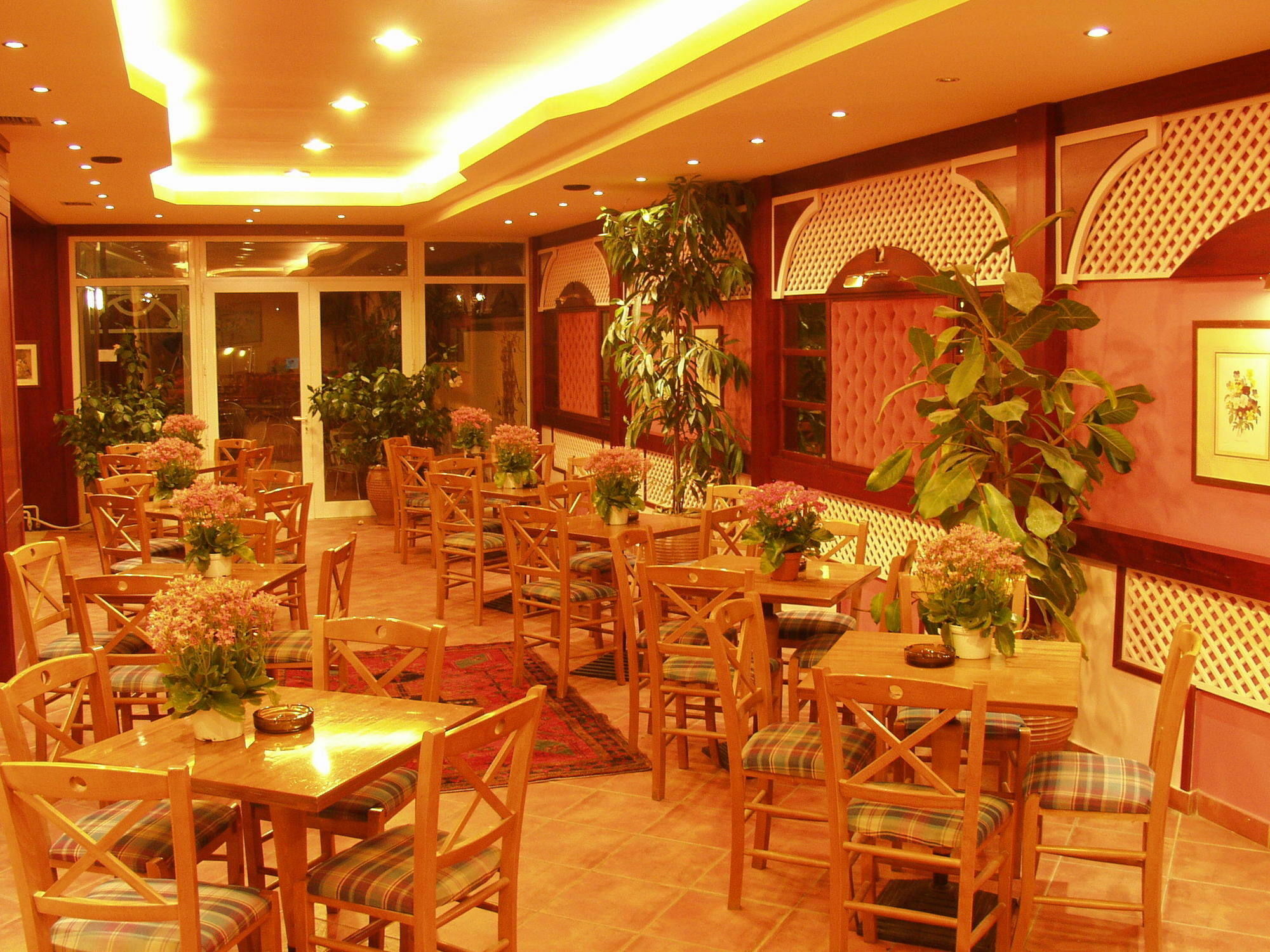 Hotel Platon Beach Олимпиаки-Акти Экстерьер фото