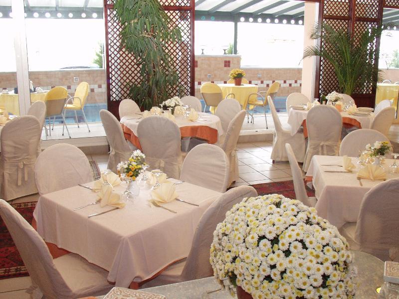 Hotel Platon Beach Олимпиаки-Акти Экстерьер фото